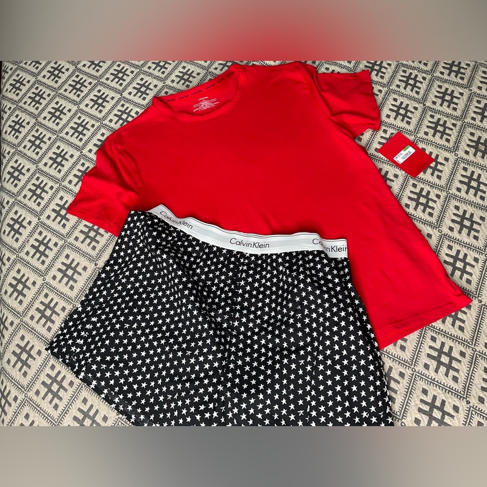 T-shirt and shorts sleepwear